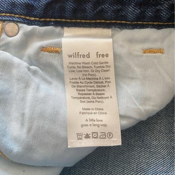 Aritzia Wilfred Free Jeans Distressed Denim Wilfred 2 - Picture 7 of 8